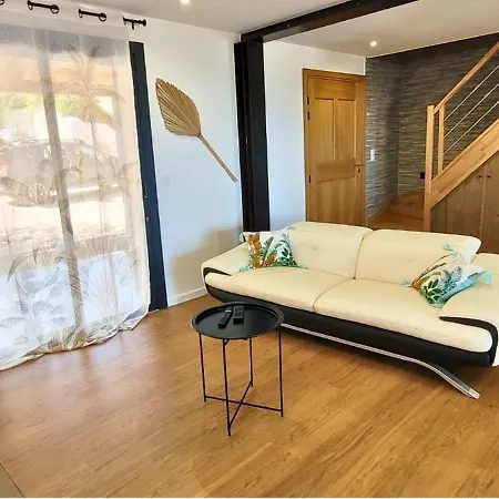 O Sohno 4 Pers Vue Piscine Sainte Trinité