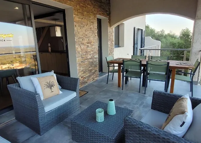 O Sohno 4 Pers Vue Piscine 公寓 Sainte Trinité